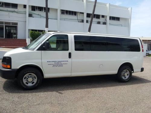 renta de camioneta express van 15 pax con chofer (Transportaci�n, Mensajer�a y Paqueter�a), en mazatlan, SINALOA