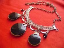 Obsidiana (Relojes, Joyas, Gafas), en Teotihuacan, San Mart�n de las Pir�mides, MEXICO